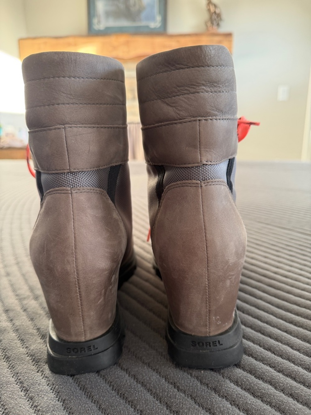 Sorel Joan of Arc wedge winter boot size 10 - Picture 4 of 5